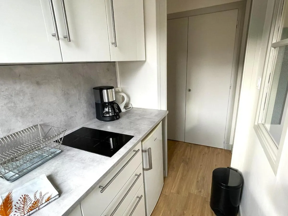 Studio Lumineux Avec Balcon Et Ascenseur Au Coeur D'Aix-Les-Bains - Ideal 1-2 Personnes - Fr-1-555-84 0*,  צרפת
